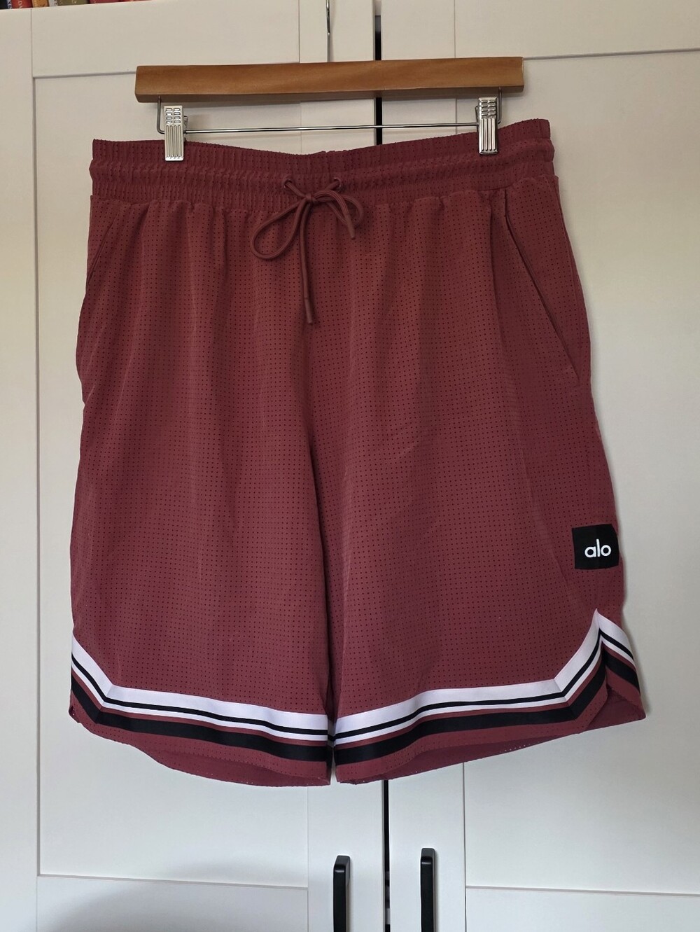 Alo Yoga Arena Traction 10" Men's Mesh Shorts Large